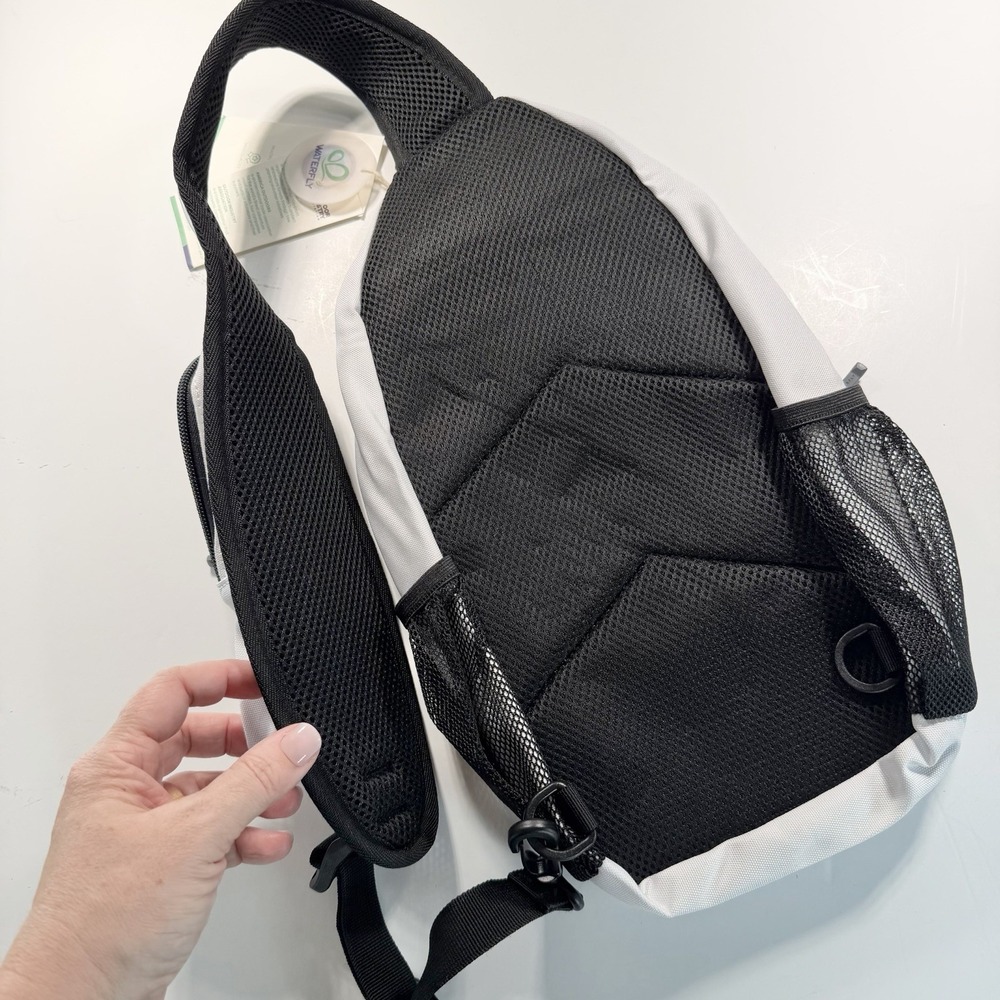 waterfly crossbody sling backpack White Multiple Pockets NEW with Tags - Picture 11 of 14